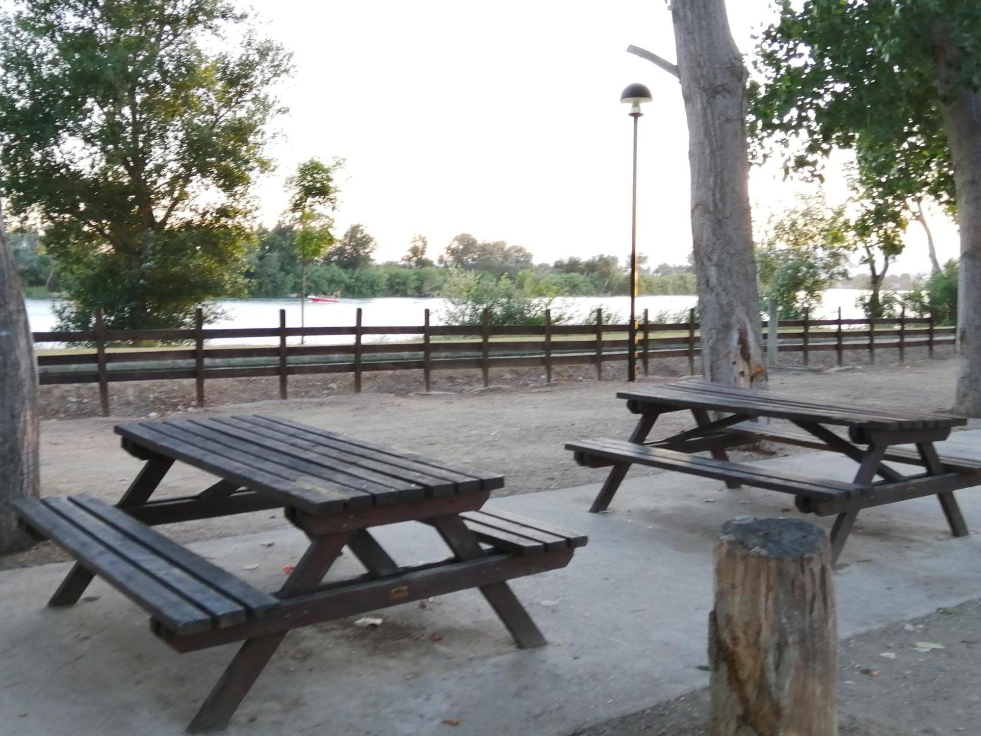Somnis Del Delta Apartment Делтебре Екстериор снимка